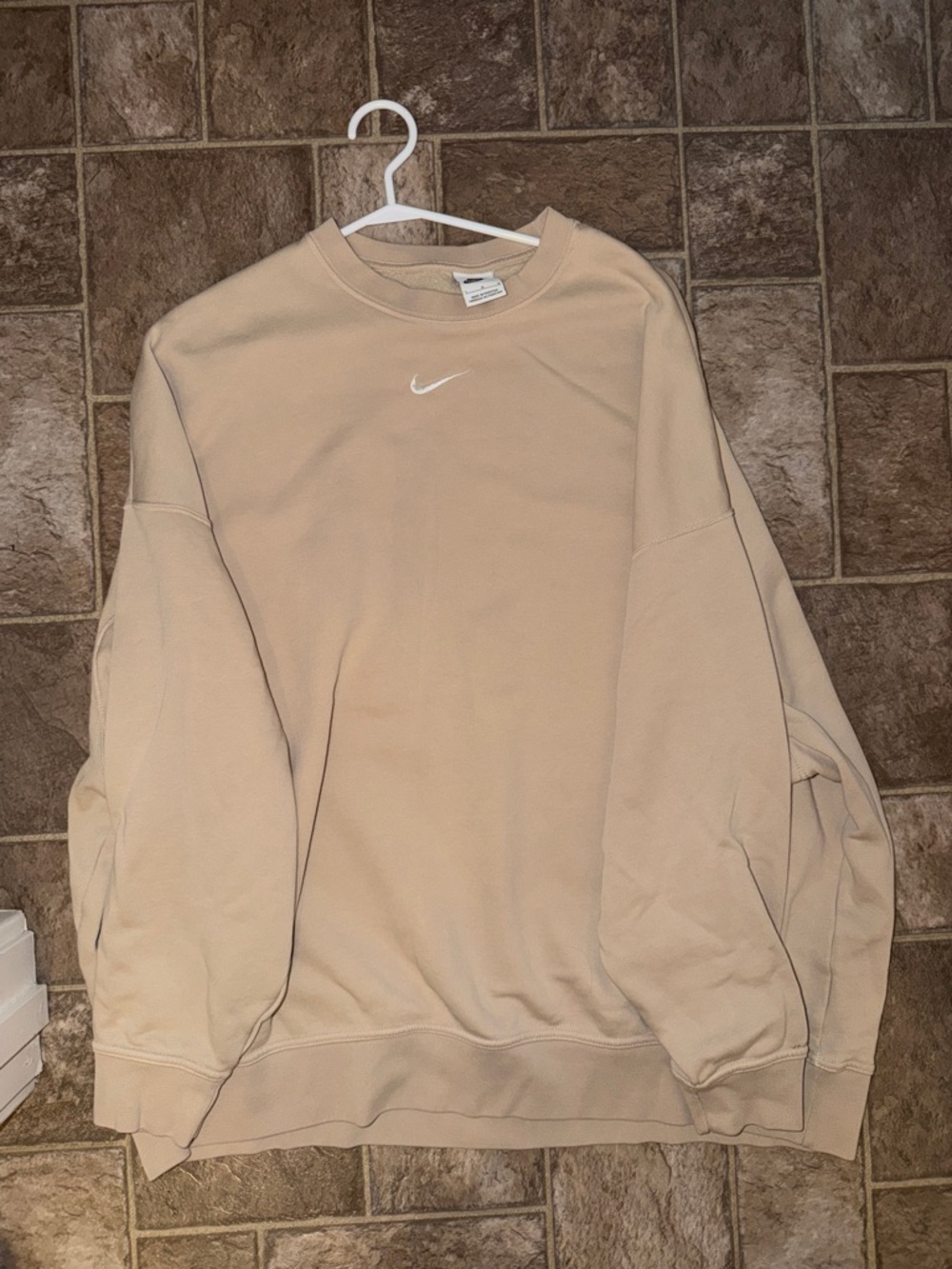 Nike Oversized Beige Crewneck Sweatshirt with White Swoosh